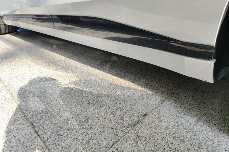 Used Zeekr 007GT 2025 Four-Wheel Drive Intelligent Driving Version 75 kWh Left Side Sill
