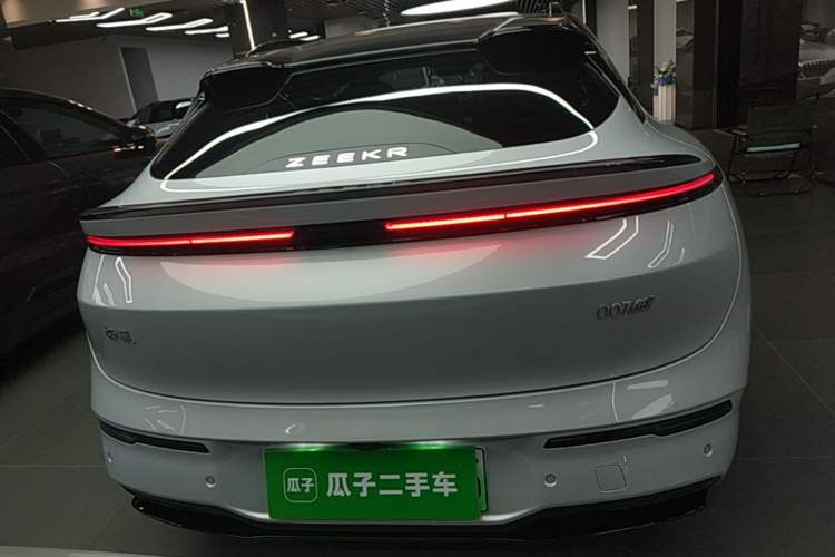 Used Zeekr 007GT 2025 Four-Wheel Drive Intelligent Driving Version 75 kWh Rear