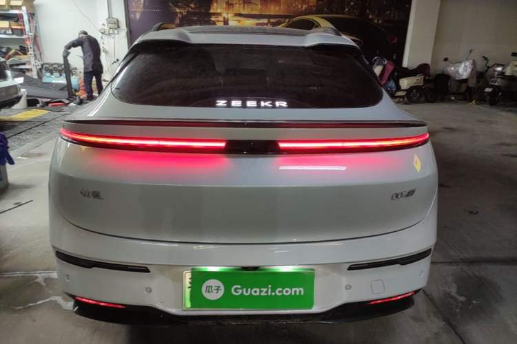 Used Zeekr 007GT 2025 Rear-Drive Intelligent Driving Version 75 kWh Rear