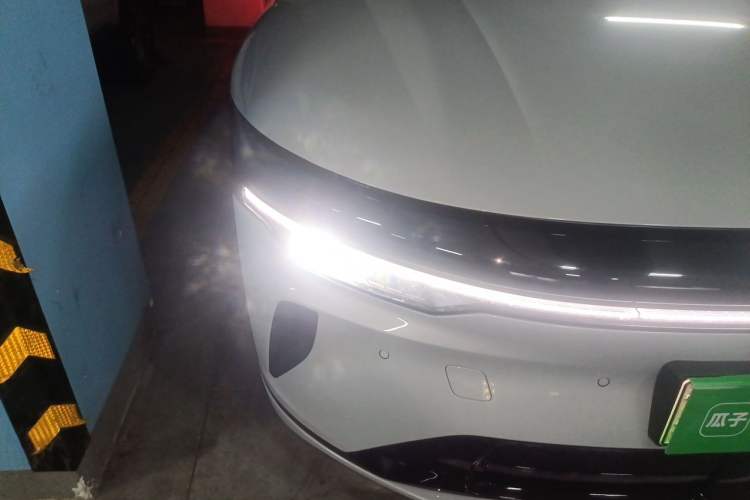 Used Zeekr 007GT 2025 Long-Range Rear-Wheel Drive Intelligent Driving Version 100 kWh Right Front Headlight
