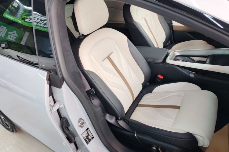Used Zeekr 007GT 2025 Long-Range Rear-Wheel Drive Intelligent Driving Version 100 kWh Right Front Seat