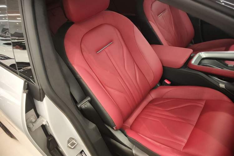 Used Zeekr 007GT 2025 Rear-Drive Intelligent Driving Version 75 kWh Right Front Seat