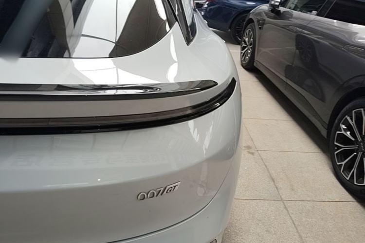 Used Zeekr 007GT 2025 Rear-Drive Intelligent Driving Version 75 kWh Right Rear Taillight