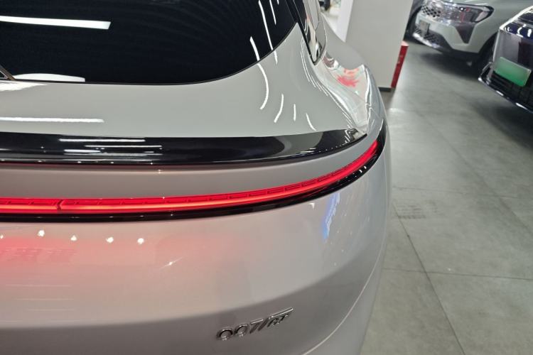 Used Zeekr 007GT 2025 Rear-Drive Intelligent Driving Version 75 kWh Right Rear Taillight