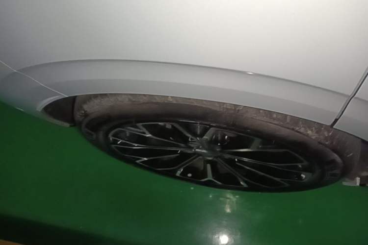 Used Zeekr 007GT 2025 Rear-Drive Intelligent Driving Version 75 kWh Right Rear Wheel Hub