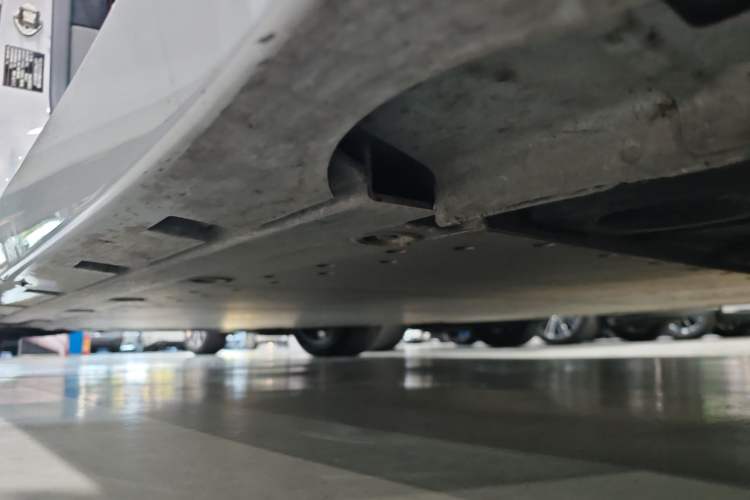 Used Zeekr 007GT 2025 Four-Wheel Drive Intelligent Driving Version 75 kWh Right Side Sill