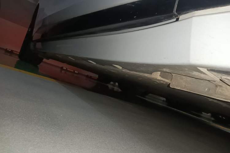 Used Zeekr 007GT 2025 Rear-Drive Intelligent Driving Version 75 kWh Right Side Sill