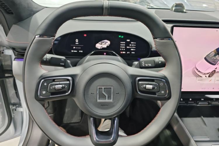 Used Zeekr 007GT 2025 Four-Wheel Drive Intelligent Driving Version 75 kWh Steering Wheel