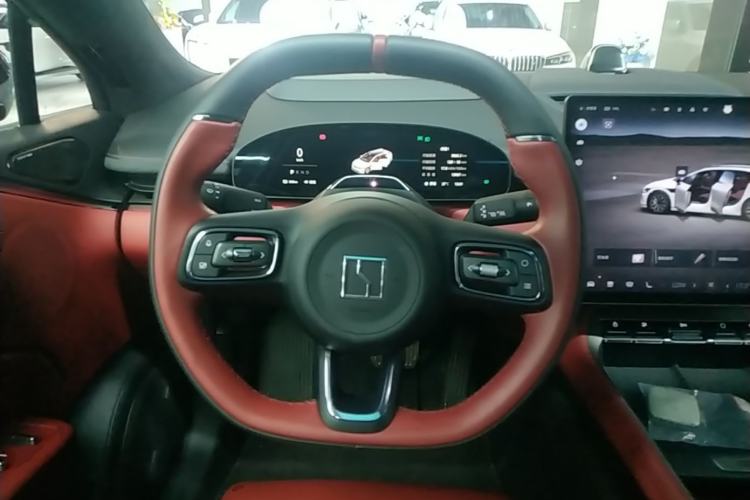 Used Zeekr 007GT 2025 Four-Wheel Drive Intelligent Driving Version 75 kWh Steering Wheel