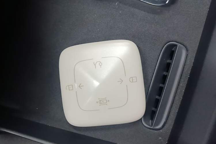 Used Zeekr 007GT 2025 Four-Wheel Drive Intelligent Driving Version 75 kWh Vehicle Key