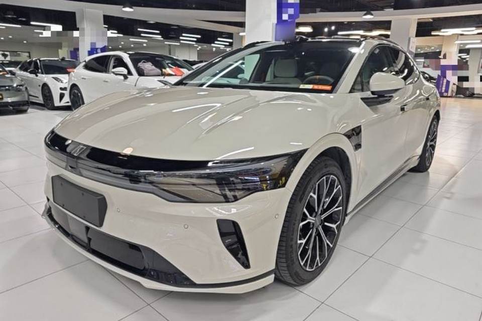 Zeekr 007GT 2025