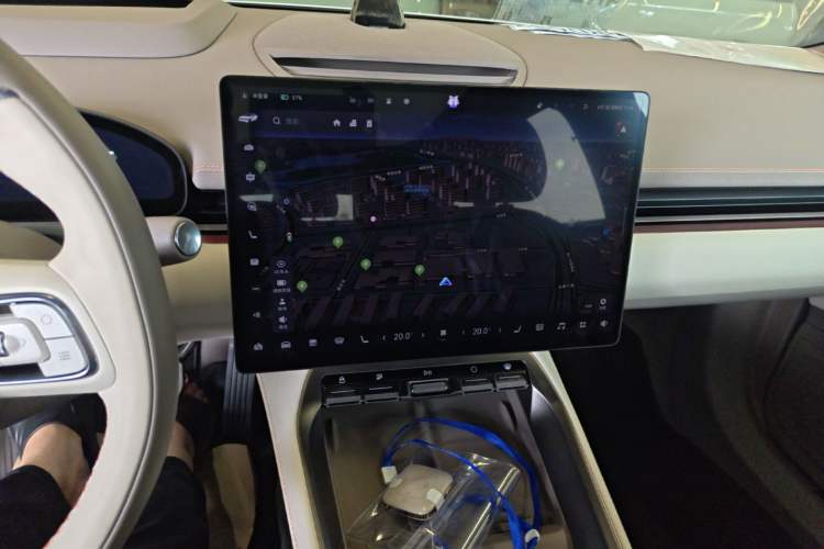 Used Zeekr 007GT 2025 Long-Range Rear-Wheel Drive Intelligent Driving Version 100 kWh Audio And AC Panel