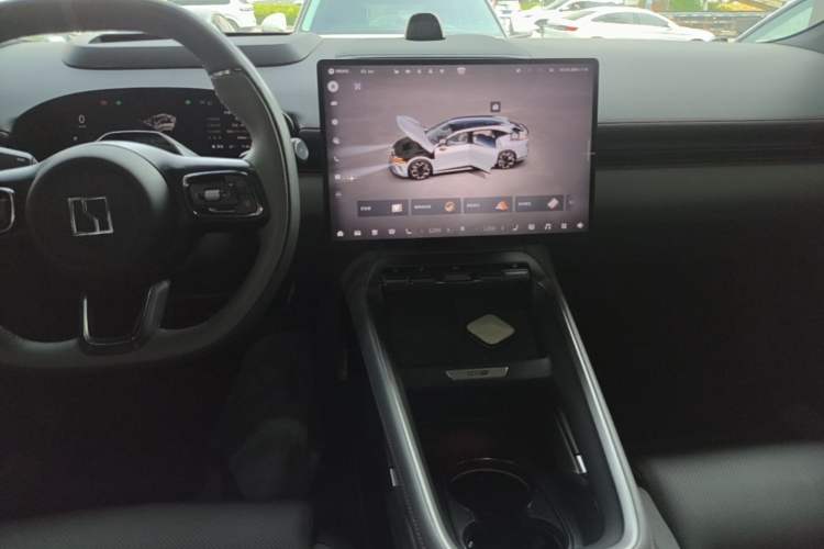 Used Zeekr 007GT 2025 Long-Range Rear-Wheel Drive Intelligent Driving Version 100 kWh Audio And AC Panel