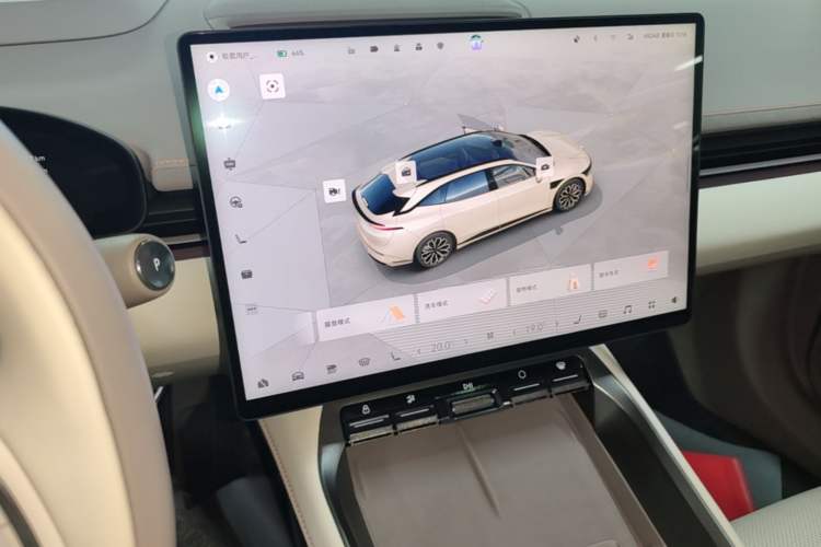Used Zeekr 007GT 2025 Long-Range Rear-Wheel Drive Intelligent Driving Version 100 kWh Audio And AC Panel