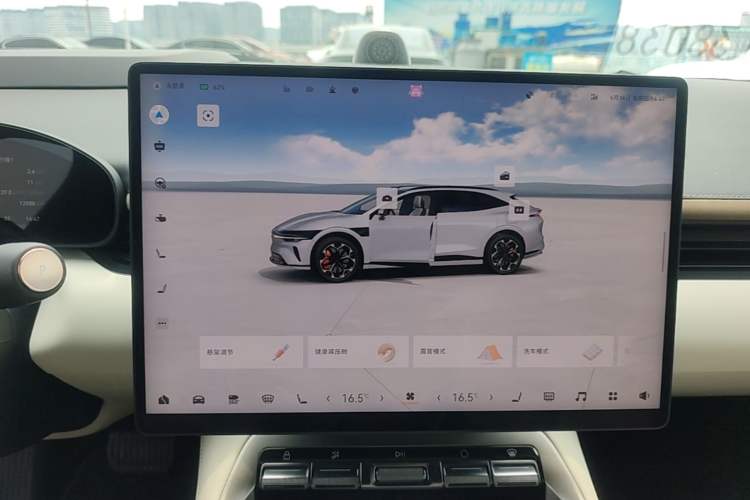 Used Zeekr 007GT 2025 Four-Wheel Drive Intelligent Driving Version 75 kWh Audio And AC Panel
