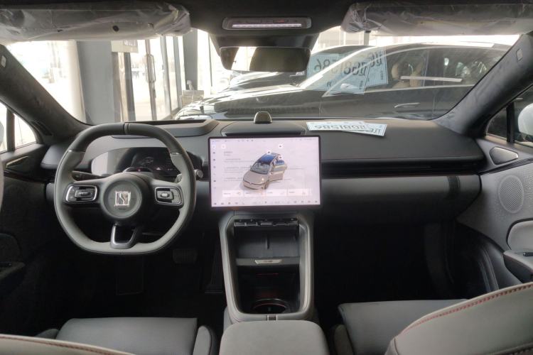 Used Zeekr 007GT 2025 Long-Range Rear-Wheel Drive Intelligent Driving Version 100 kWh Center Console