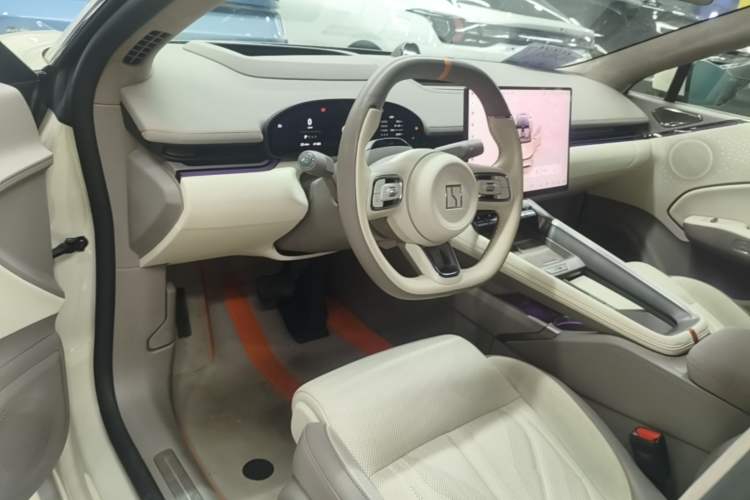 Used Zeekr 007GT 2025 Four-Wheel Drive Intelligent Driving Version 75 kWh Center Console