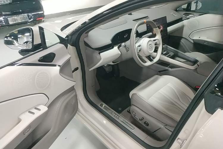 Used Zeekr 007GT 2025 Long-Range Rear-Wheel Drive Intelligent Driving Version 100 kWh Driver Seat