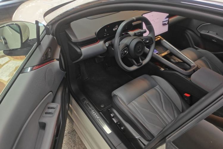 Used Zeekr 007GT 2025 Four-Wheel Drive Intelligent Driving Version 75 kWh Driver Seat