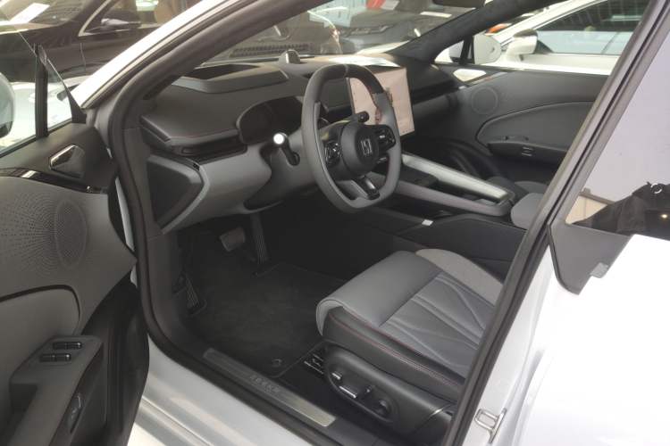 Used Zeekr 007GT 2025 Long-Range Rear-Wheel Drive Intelligent Driving Version 100 kWh Driver Seat