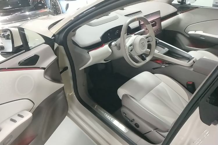 Used Zeekr 007GT 2025 Long-Range Rear-Wheel Drive Intelligent Driving Version 100 kWh Driver Seat