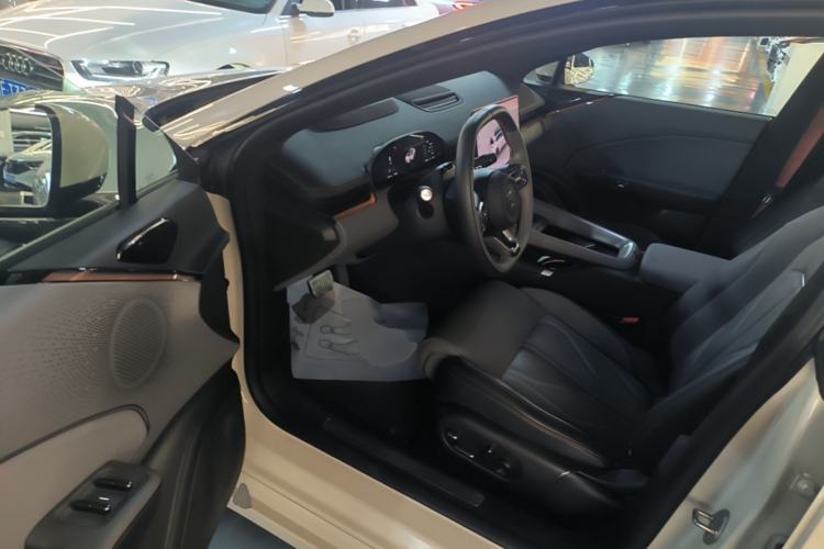 Used Zeekr 007GT 2025 Four-Wheel Drive Intelligent Driving Version 75 kWh Driver Seat