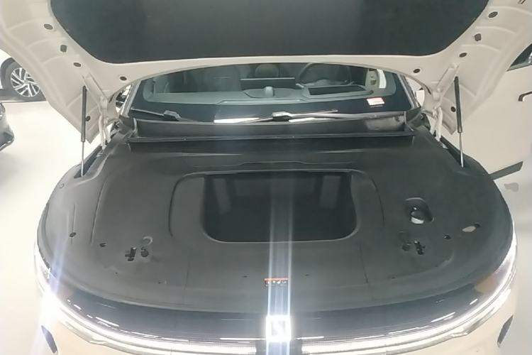 Used Zeekr 007GT 2025 Long-Range Rear-Wheel Drive Intelligent Driving Version 100 kWh Engine Bay