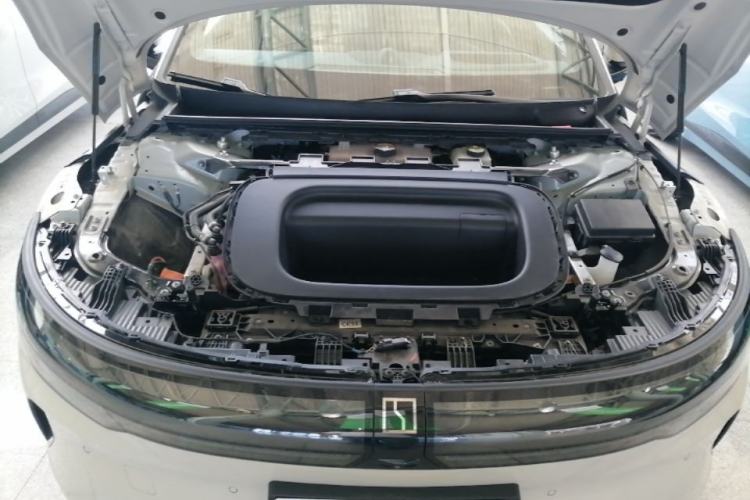 Used Zeekr 007GT 2025 Four-Wheel Drive Intelligent Driving Version 75 kWh Engine Bay