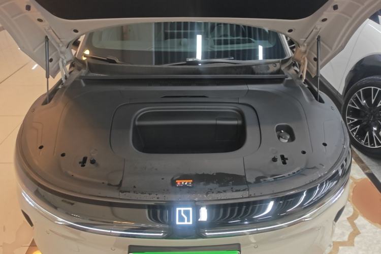 Used Zeekr 007GT 2025 Four-Wheel Drive Intelligent Driving Version 75 kWh Engine Bay
