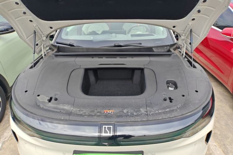 Used Zeekr 007GT 2025 Long-Range Rear-Wheel Drive Intelligent Driving Version 100 kWh Engine Bay