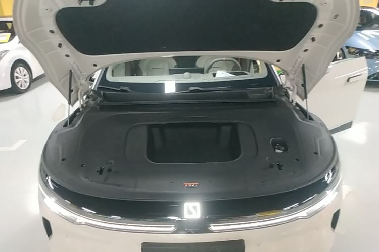 Used Zeekr 007GT 2025 Long-Range Rear-Wheel Drive Intelligent Driving Version 100 kWh Engine Bay