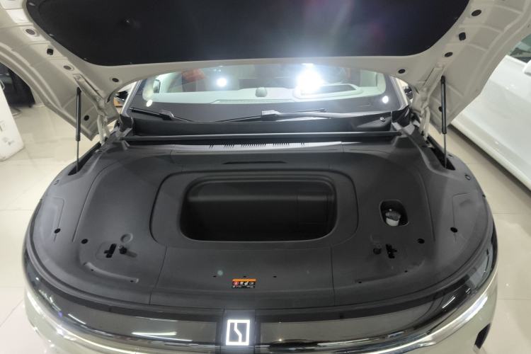 Used Zeekr 007GT 2025 Four-Wheel Drive Intelligent Driving Version 75 kWh Engine Bay