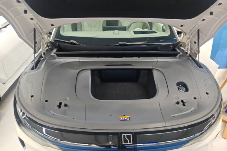 Used Zeekr 007GT 2025 Rear-Drive Intelligent Driving Version 75 kWh Engine Bay