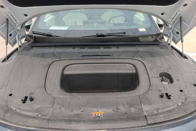 Used Zeekr 007GT 2025 Four-Wheel Drive Intelligent Driving Version 75 kWh Engine Bay