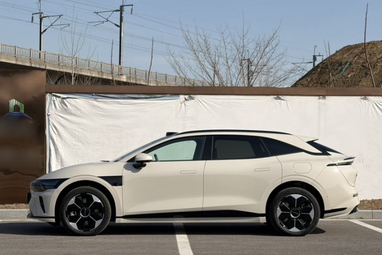 Used Zeekr 007GT 2025 Long-Range Rear-Wheel Drive Intelligent Driving Version 100 kWh Exterior 1