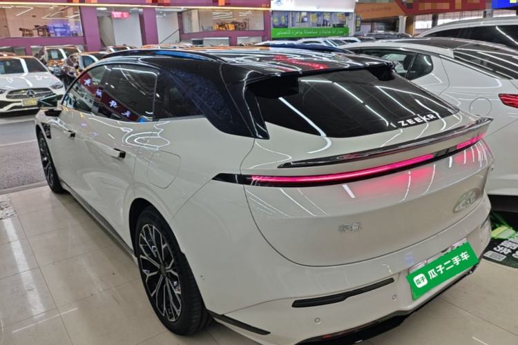 Used Zeekr 007GT 2025 Long-Range Rear-Wheel Drive Intelligent Driving Version 100 kWh Exterior 2