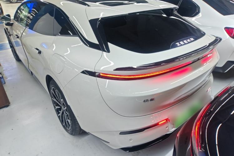 Used Zeekr 007GT 2025 Rear-Drive Intelligent Driving Version 75 kWh Exterior 2