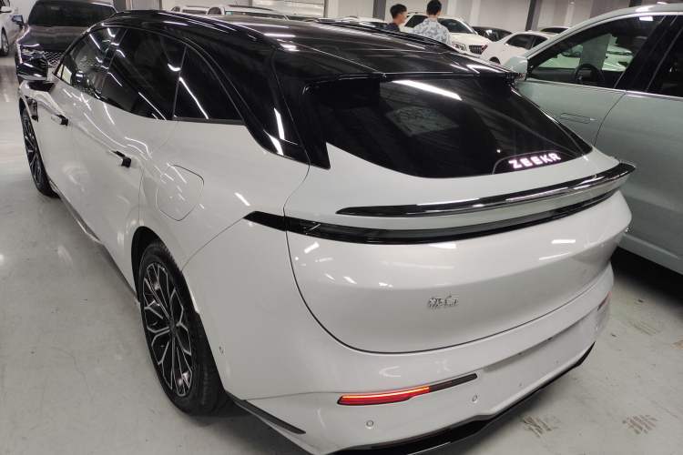 Used Zeekr 007GT 2025 Rear-Drive Intelligent Driving Version 75 kWh Exterior 2