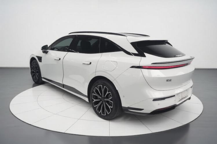 Used Zeekr 007GT 2025 Rear-Drive Intelligent Driving Version 75 kWh Exterior 2