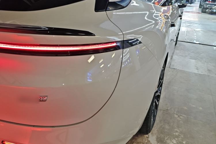 Used Zeekr 007GT 2025 Long-Range Rear-Wheel Drive Intelligent Driving Version 100 kWh Exterior 3