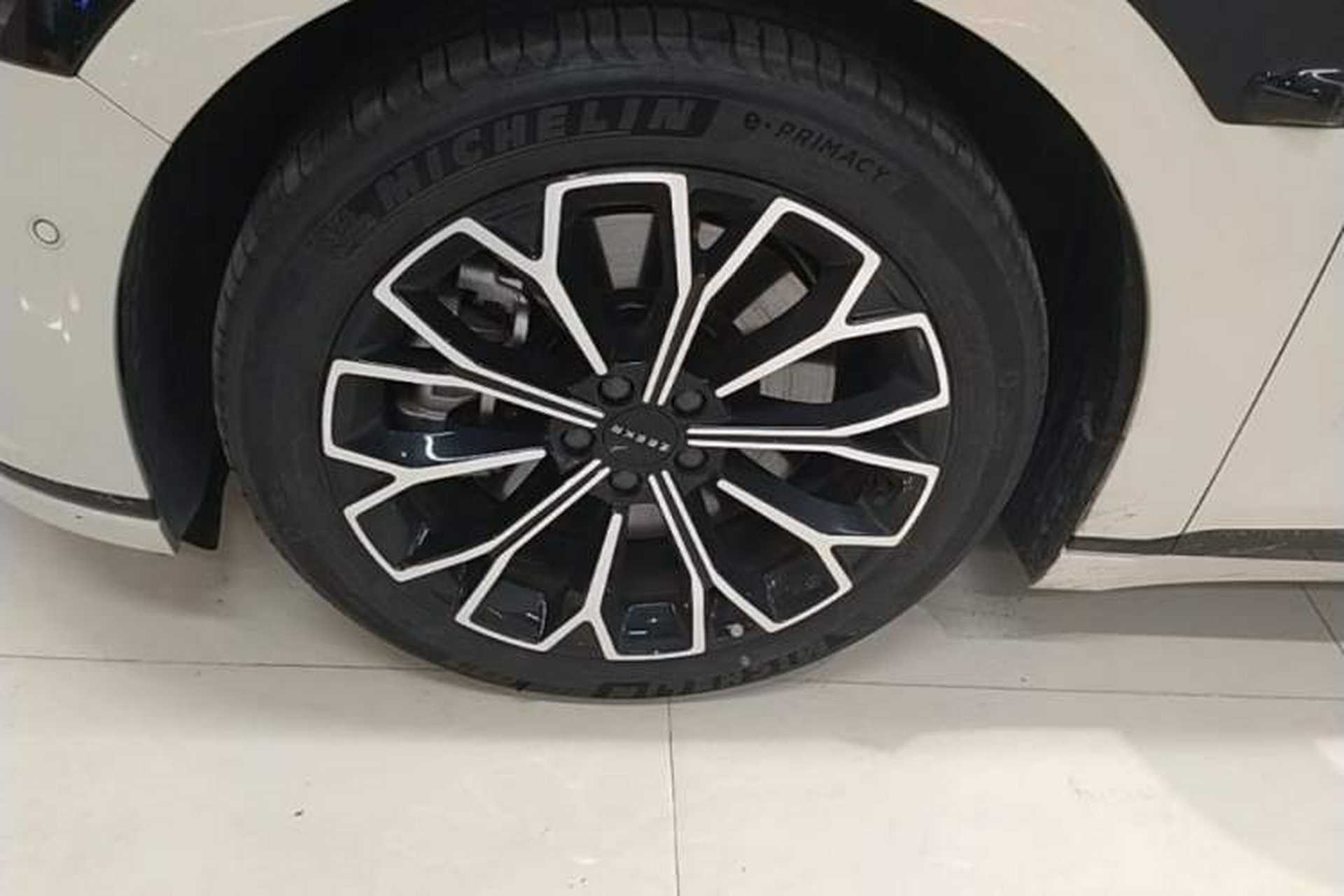 Used Zeekr 007GT 2025 Long-Range Rear-Wheel Drive Intelligent Driving Version 100 kWh Exterior 4