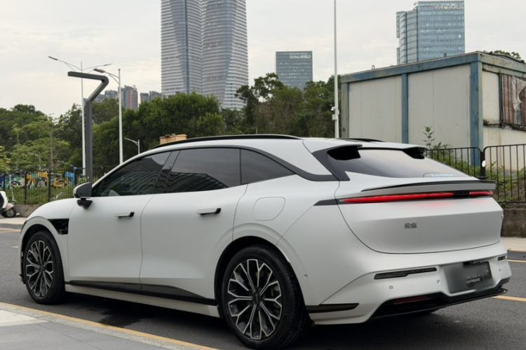 Used Zeekr 007GT 2025 Long-Range All-Wheel-Drive Intelligent Driving Version 100 kWh Exterior 4