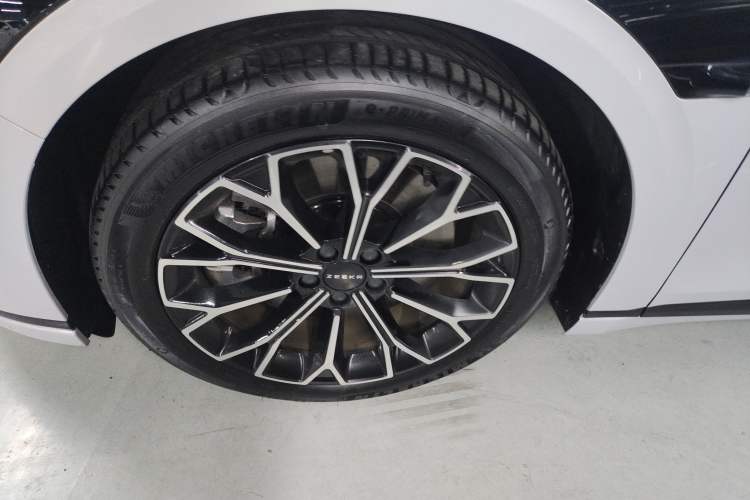 Used Zeekr 007GT 2025 Rear-Drive Intelligent Driving Version 75 kWh Exterior 4