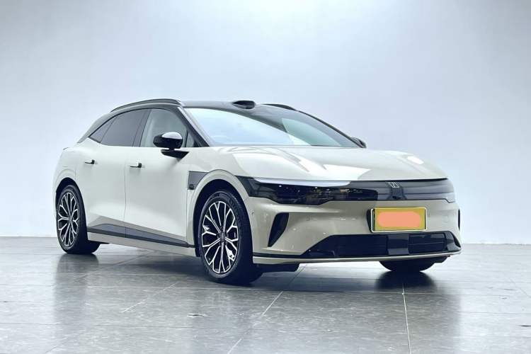 Used Zeekr 007GT 2025 Rear-Drive Intelligent Driving Version 75 kWh Front Right 45 Deg