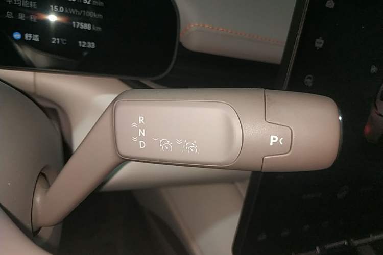Used Zeekr 007GT 2025 Long-Range Rear-Wheel Drive Intelligent Driving Version 100 kWh Gear Lever