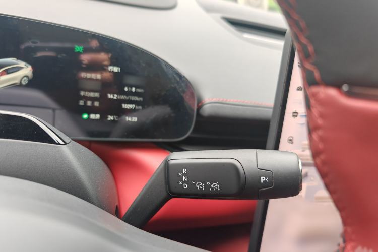 Used Zeekr 007GT 2025 Rear-Drive Intelligent Driving Version 75 kWh Gear Lever
