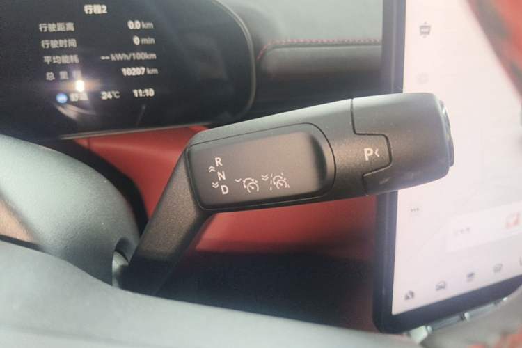 Used Zeekr 007GT 2025 Four-Wheel Drive Intelligent Driving Version 75 kWh Gear Lever