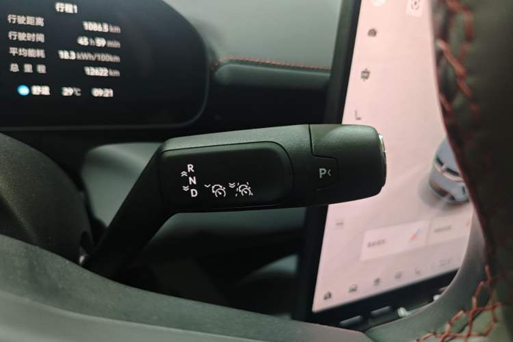 Used Zeekr 007GT 2025 Four-Wheel Drive Intelligent Driving Version 75 kWh Gear Lever