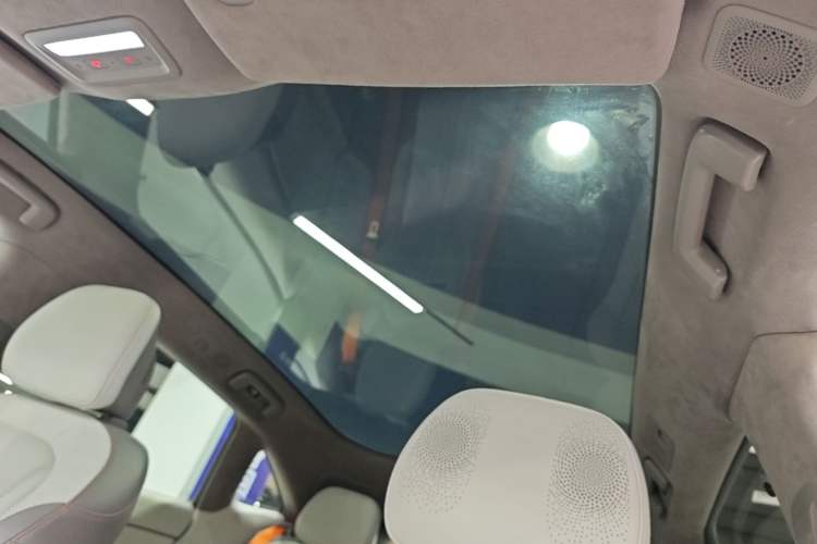 Used Zeekr 007GT 2025 Four-Wheel Drive Intelligent Driving Version 75 kWh Headliner