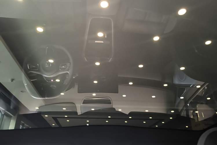 Used Zeekr 007GT 2025 Rear-Drive Intelligent Driving Version 75 kWh Headliner